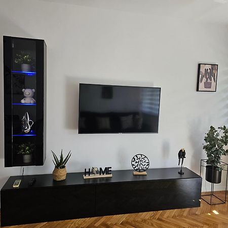 Apartman Laura Karlovac Zewnętrze zdjęcie