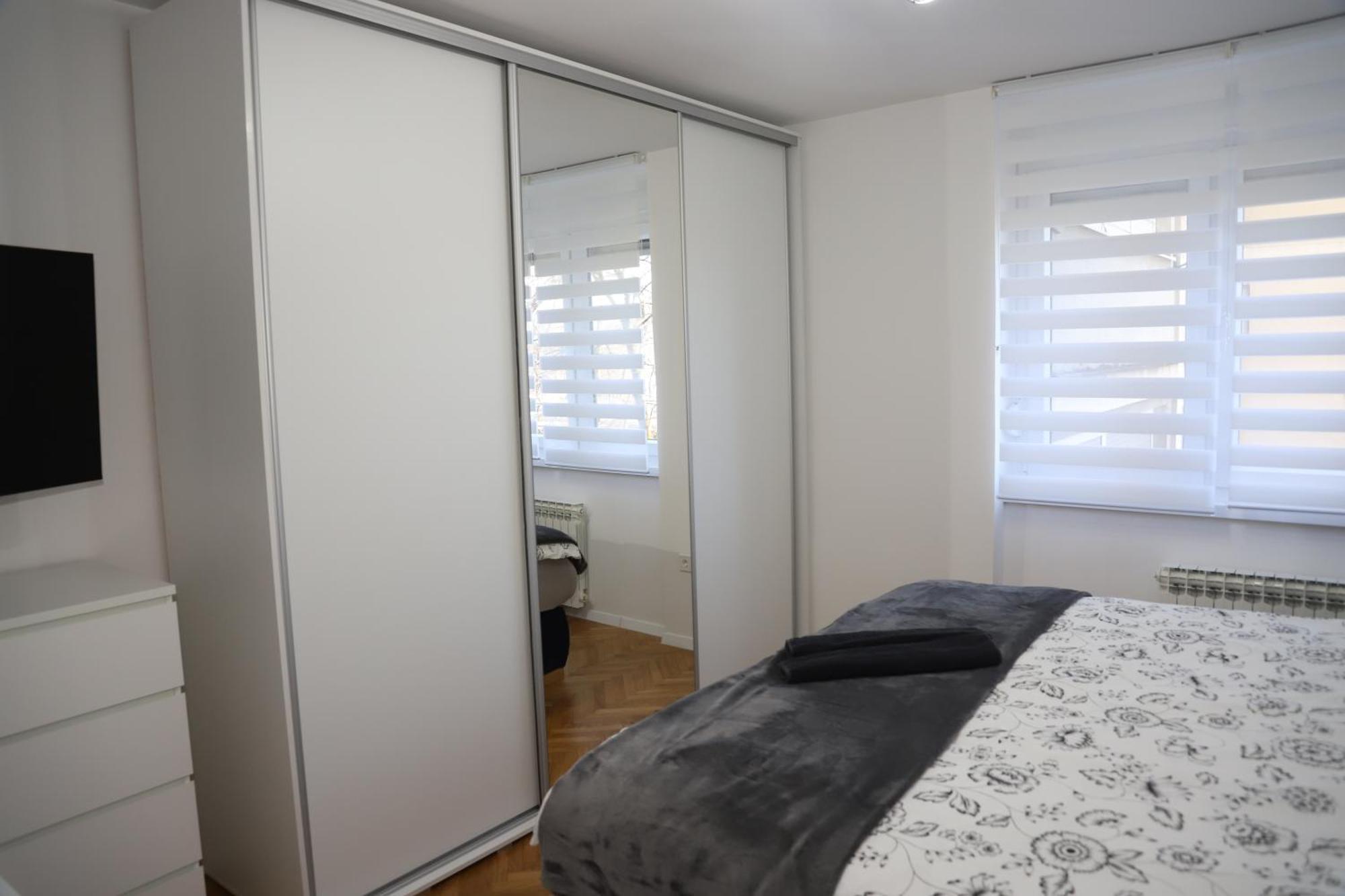 Apartman Laura Karlovac Zewnętrze zdjęcie